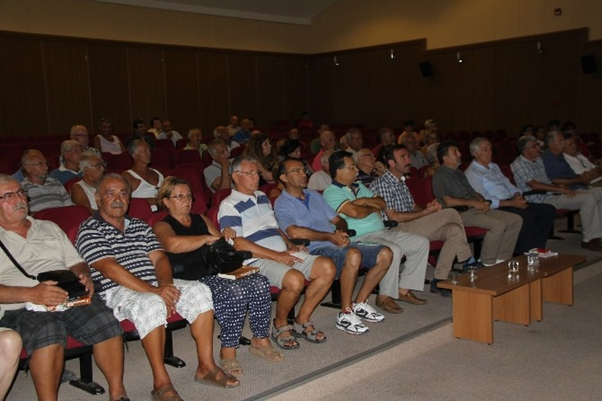 Didim Barış Şenliği\'nde "Demokrasi ve Darbe" Konulu Panel Düzenlendi