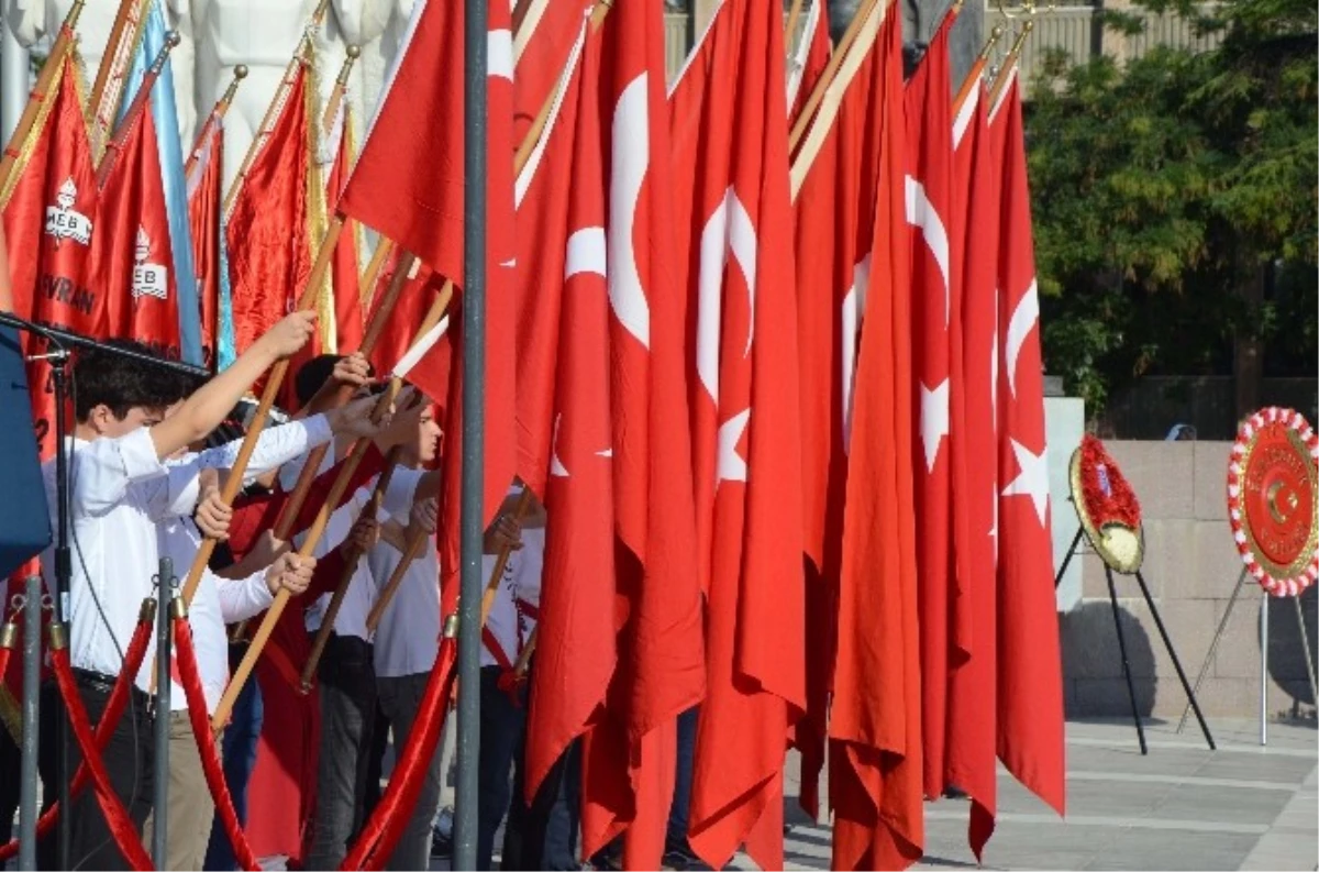 Eskişehir\'in Düşman İşgalinden Kurtuluşu Kutlanıyor