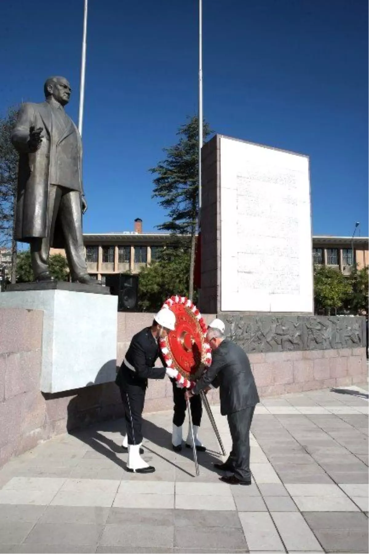 Eskişehir\'in Düşman İşgalinden Kurtuluşunun 94. Yılı