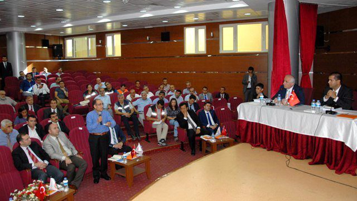 Göçmenlere Yardım İçin Toplandılar