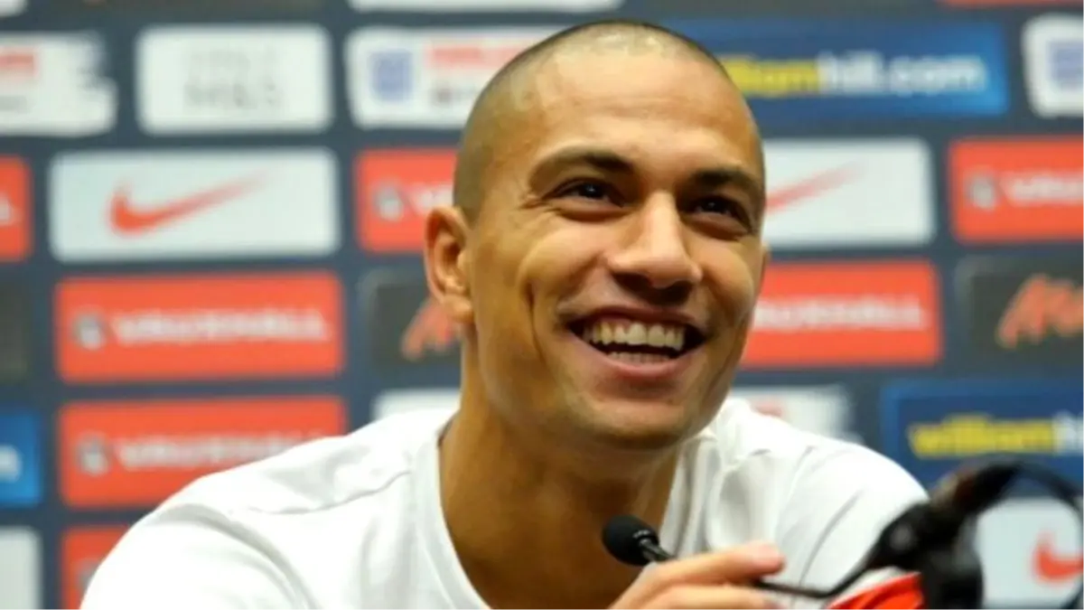 Gökhan İnler: "Beşiktaş Taraftarı Önünde Oynamak Gurur Verici"