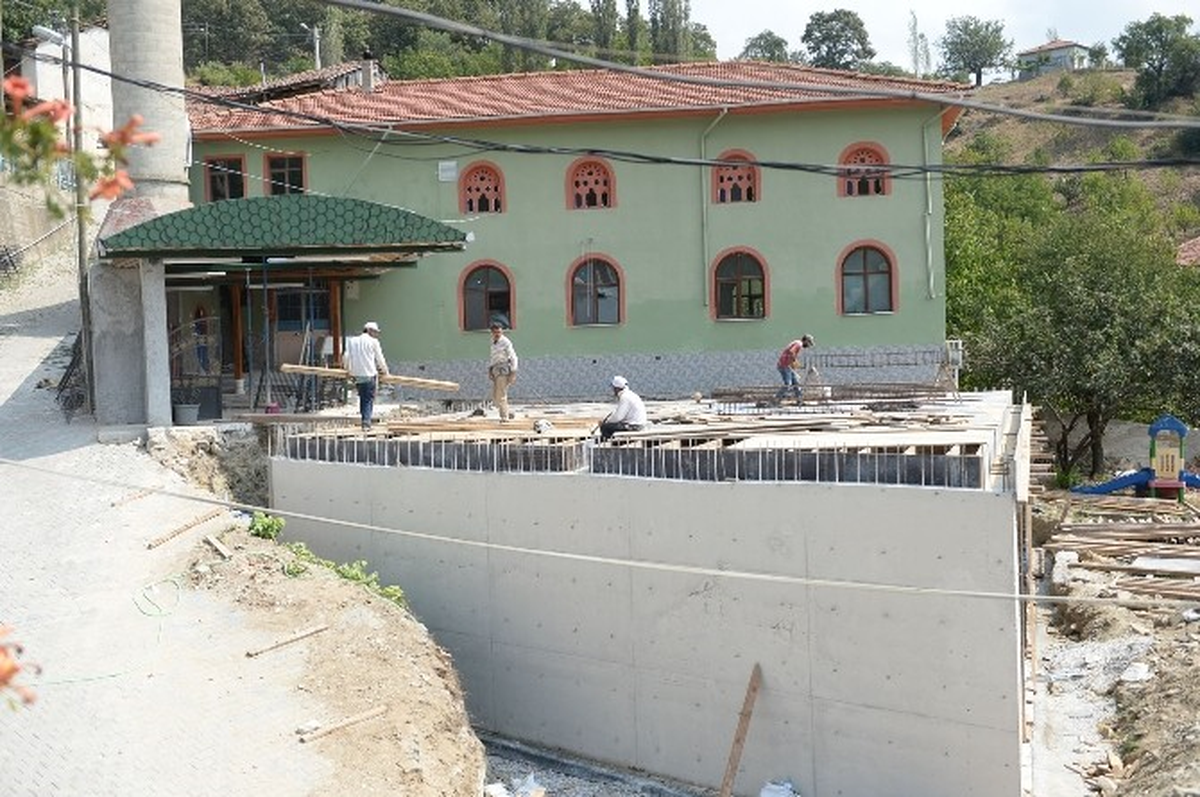 Güneybayır Camii Yenileniyor
