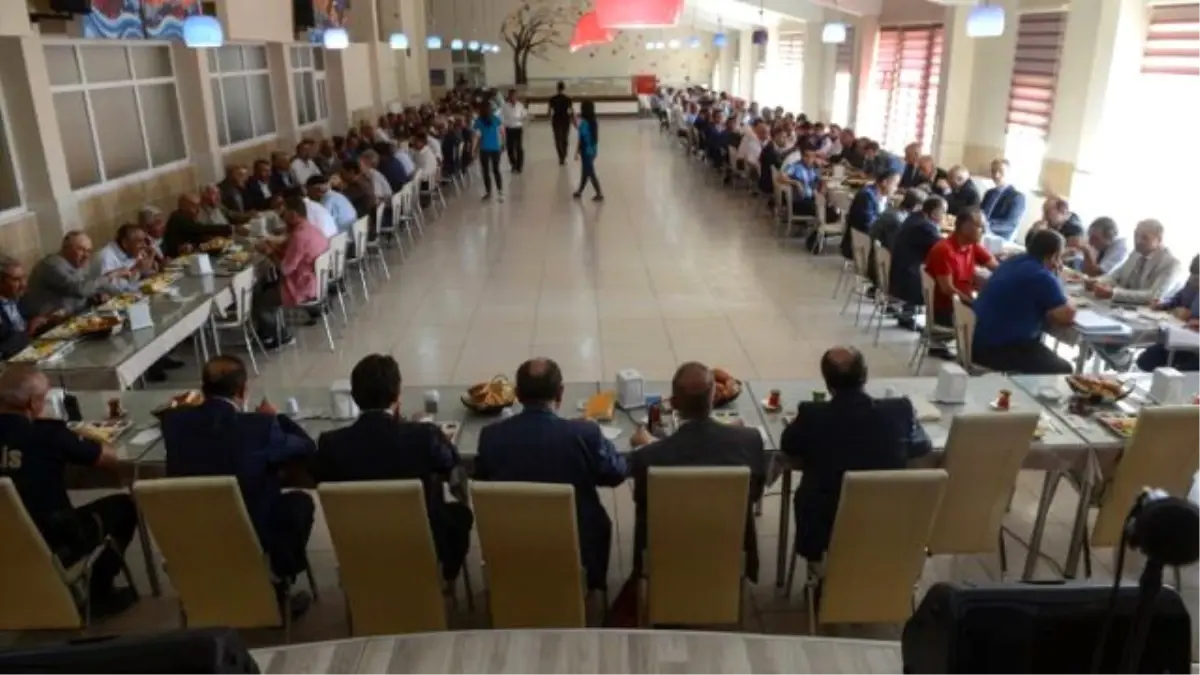 Gürpınar\'da "İlçe Güç Birliği" Toplantısı