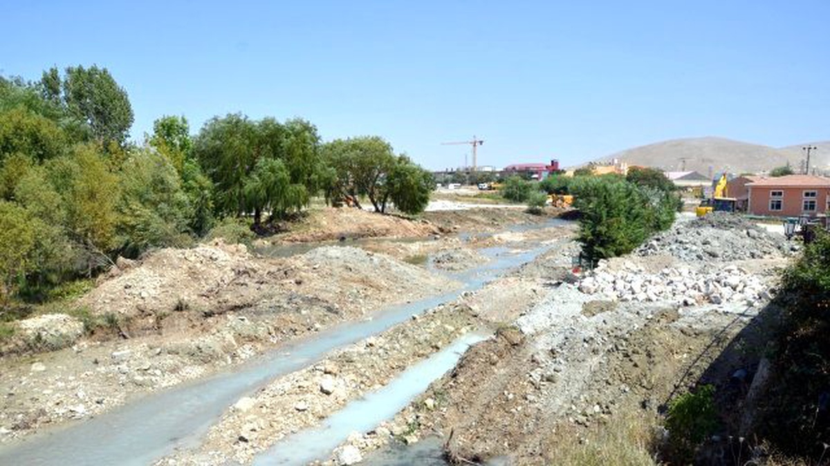 Kahramanmaraş\'taki "İçme Suyunda Mikrobiyal Kirlenme"