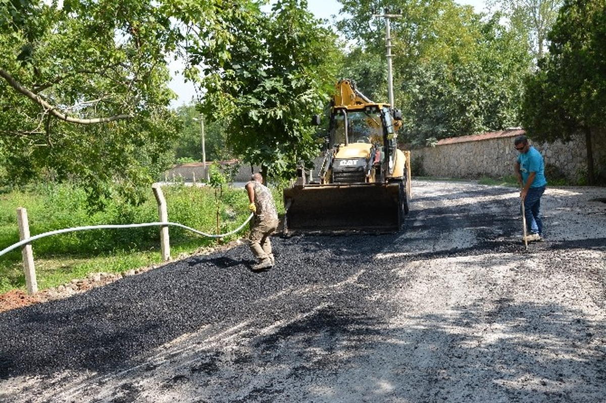 Kartepe\'de Yollar Bayrama Hazırlanıyor