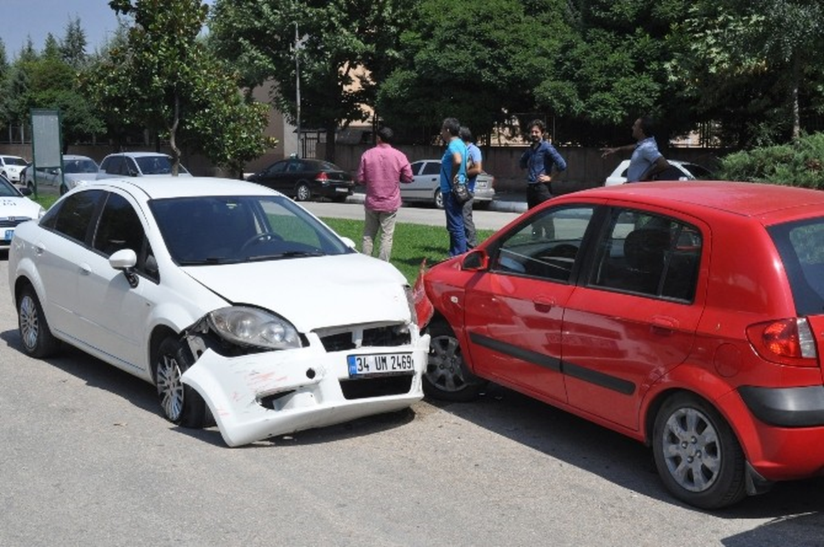 Kaza Üstüne Kaza Yaptı, Hatırlamadığını Söyledi