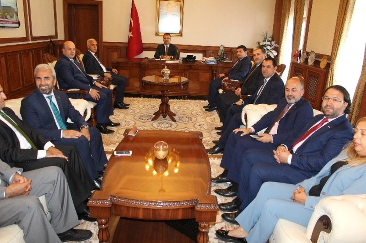 Müsiad Heyetinden Vali Toprak\'a Ziyaret