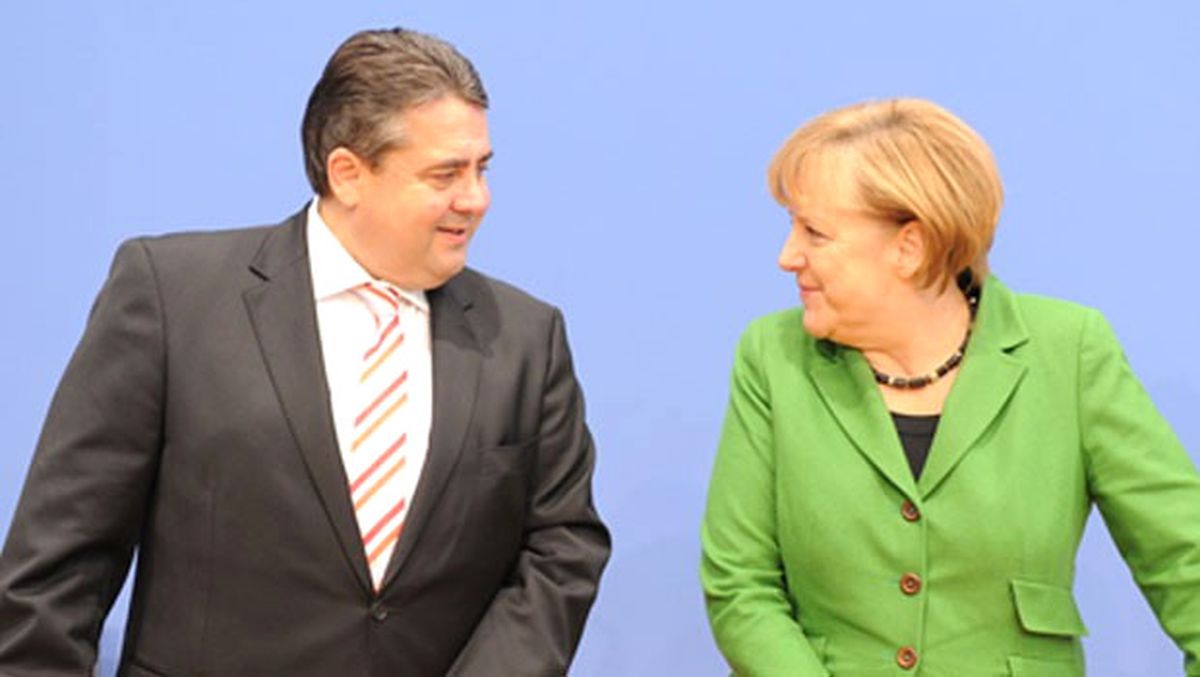 O Sözü Merkel\'den Önce Ortağı Söylemiş
