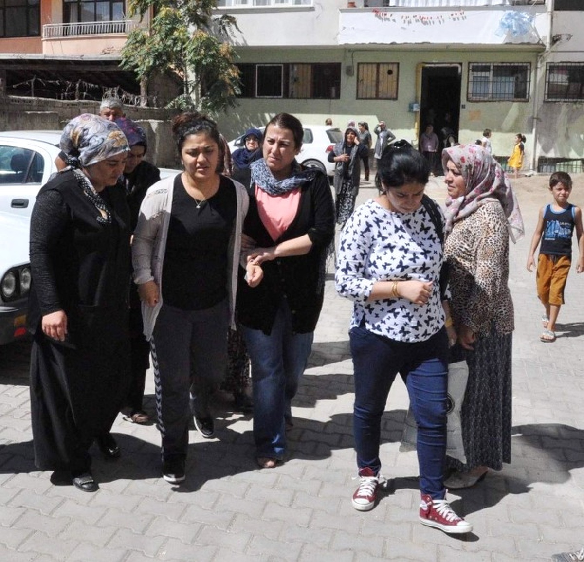 Şehit Uzman Çavuşun Acı Haberi Eşine Yozgat\'ta Bulunan Baba Evinde Verildi
