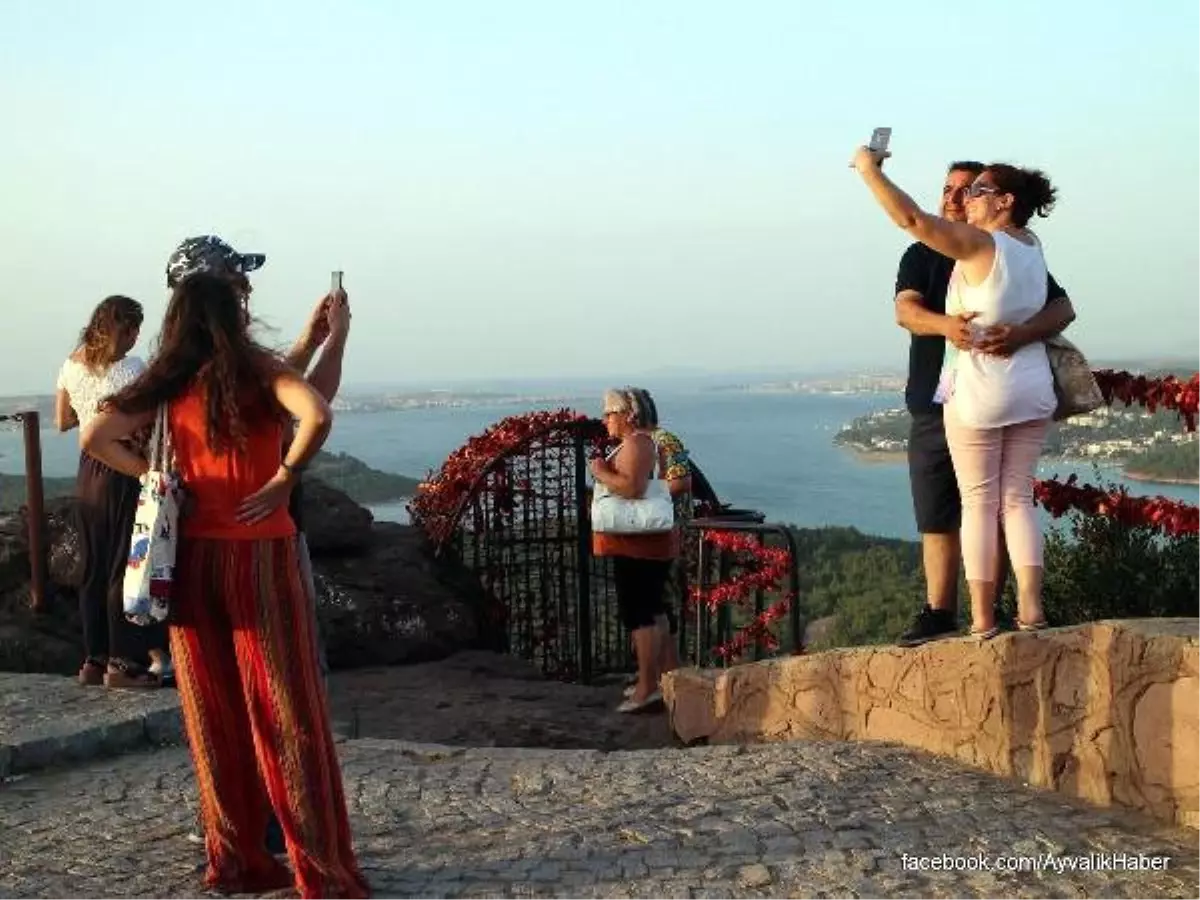 Şeytan Sofrası\'na Ziyaretçi Akını