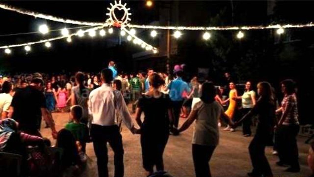 Açık Alanlarda Düğün Yapmak Yasaklandı