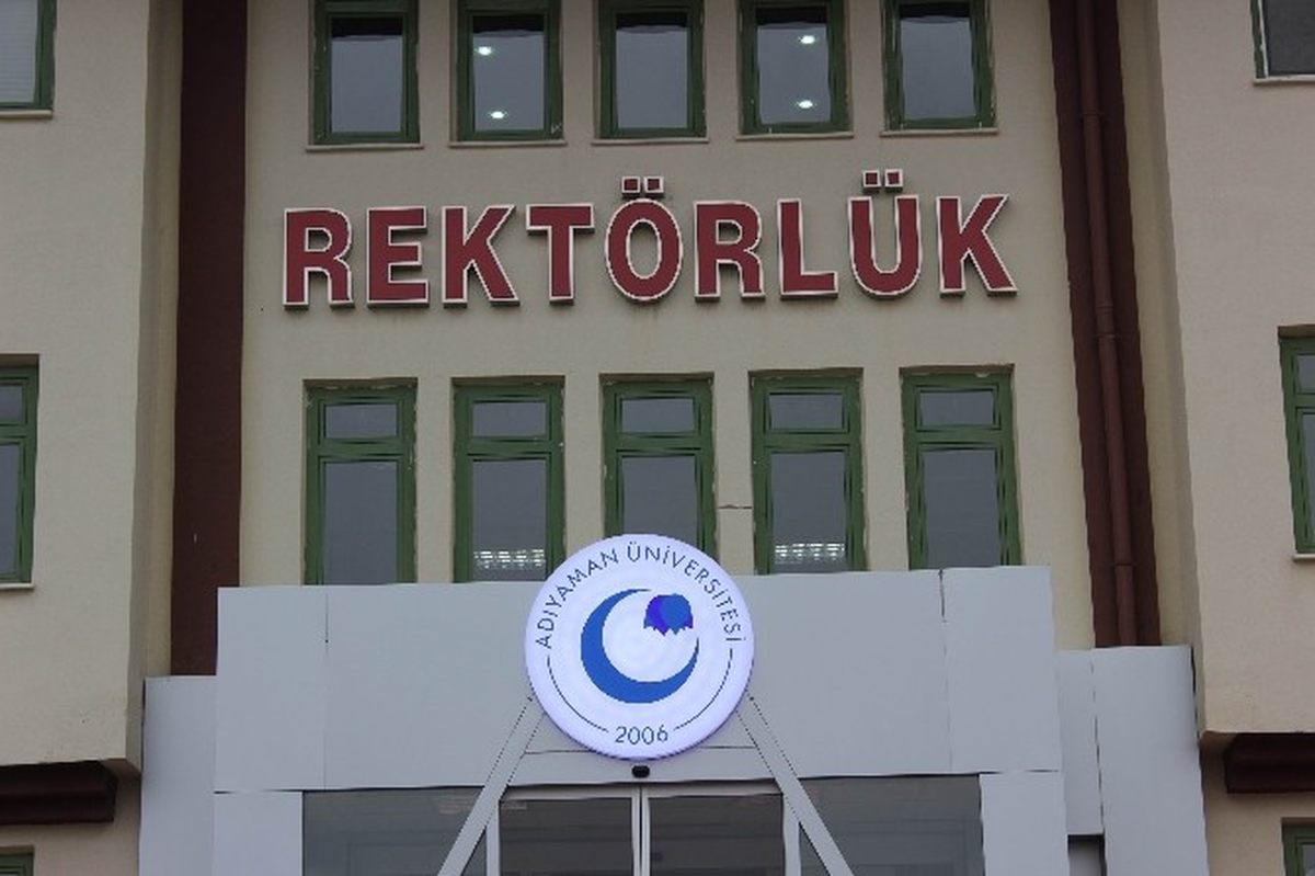 Adıyaman Üniversitesi\'nden 45 Kişi Görevden Uzaklaştırıldı