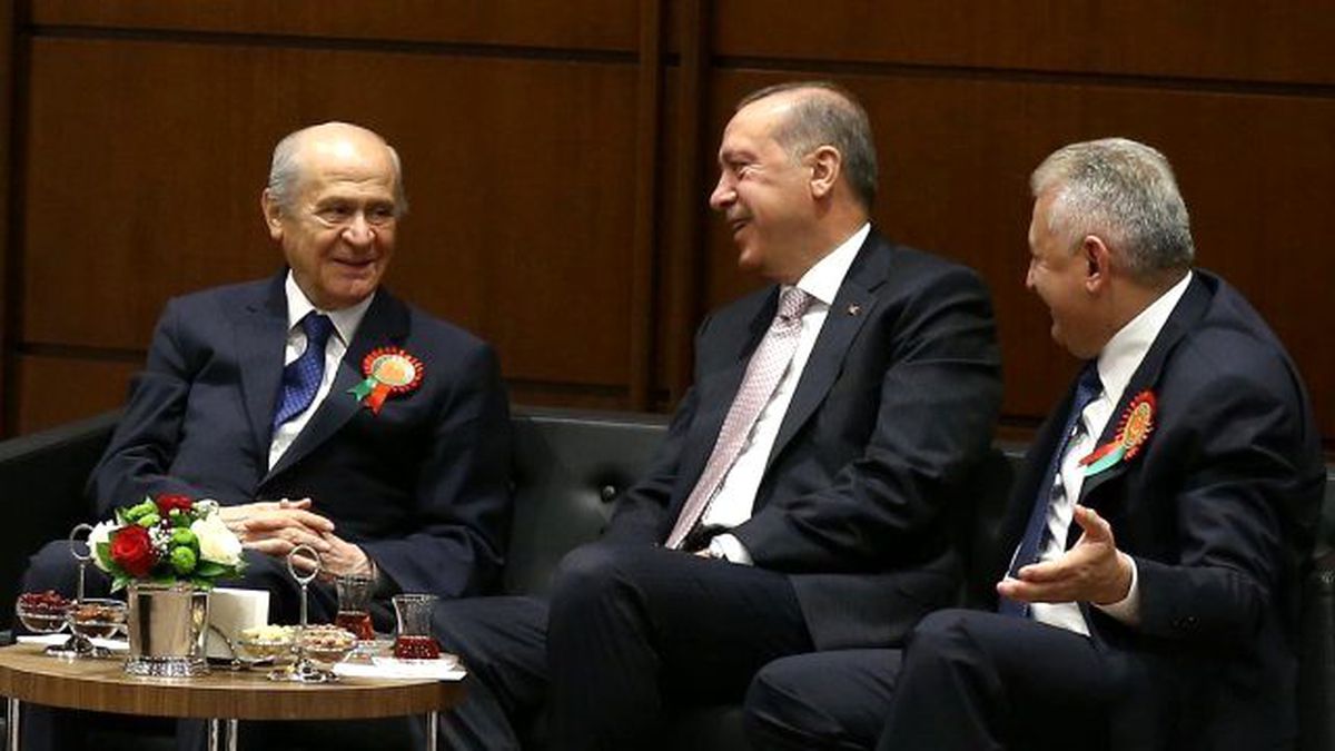 Adli Yıl Açılışında Erdoğan, Yıldırım ve Bahçeli'nin Yüzünü Güldüren Diyalog