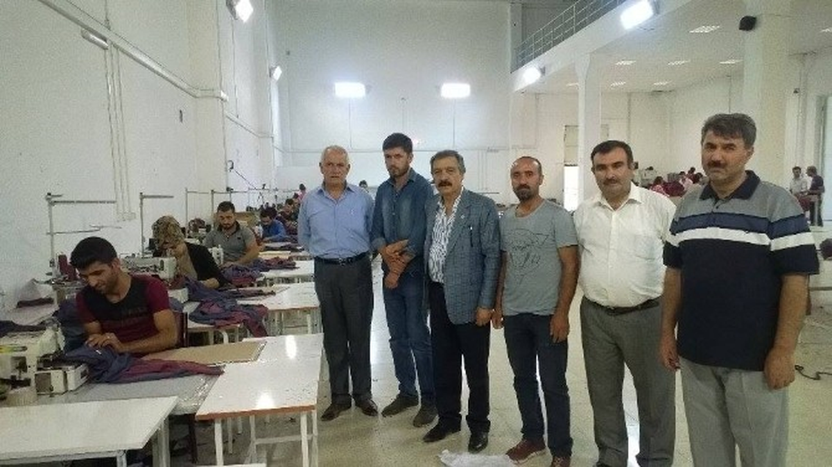 Başkan Karaduman, Van Tekstil Kent Esnafını Ziyaret Etti