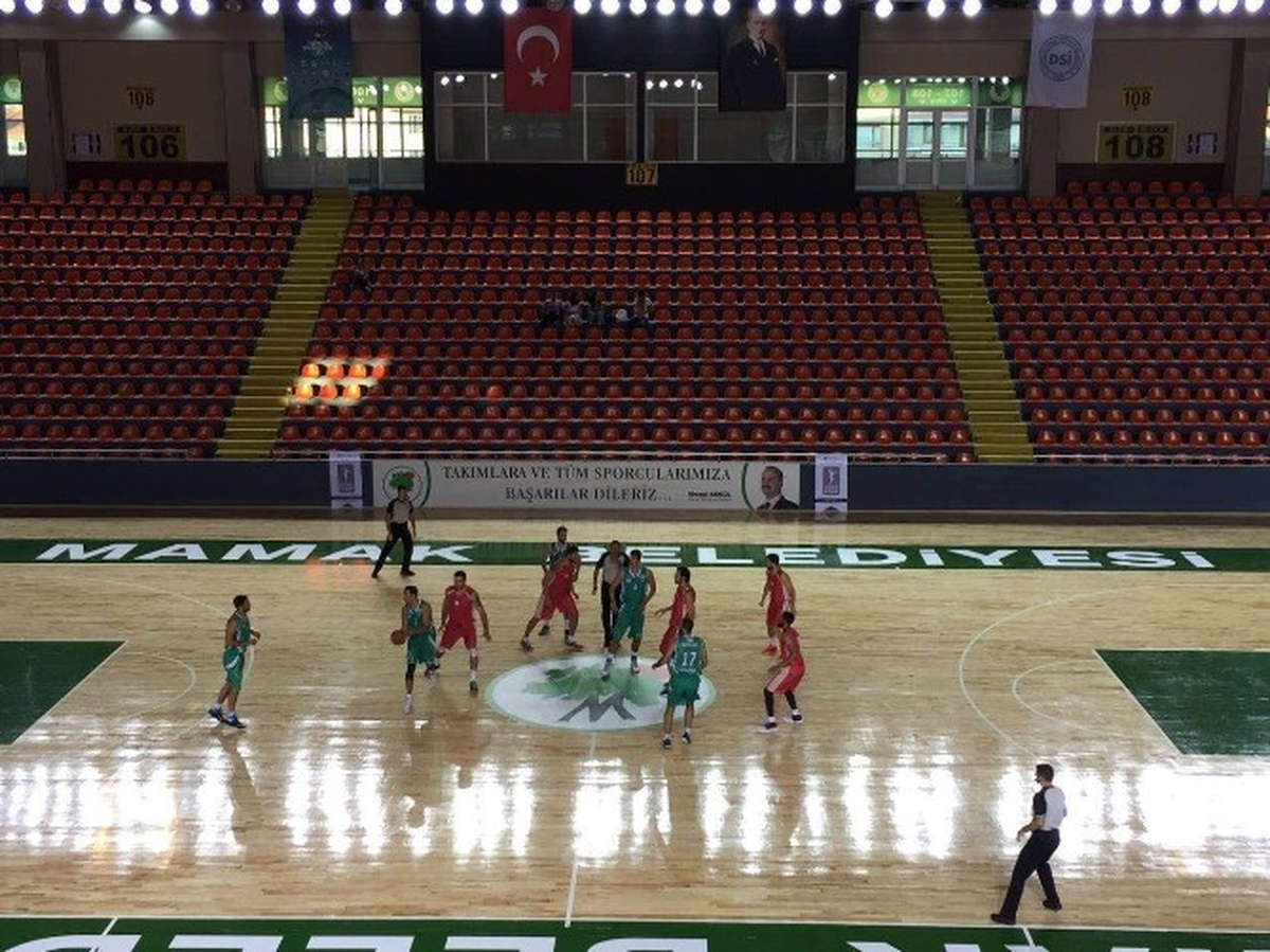 Büyükşehir Basket Takımı Rakibini Mağlup Etti