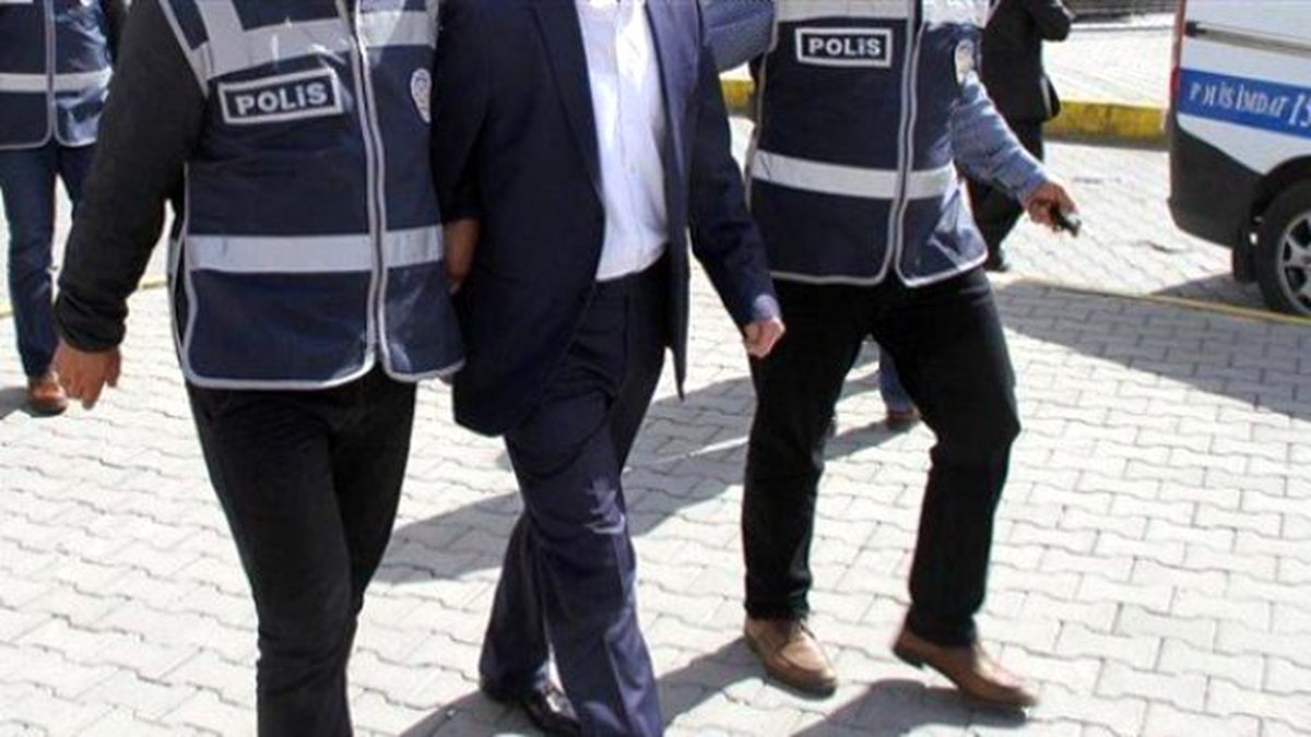 Çorum\'da 2 Öğretmen Tutuklandı