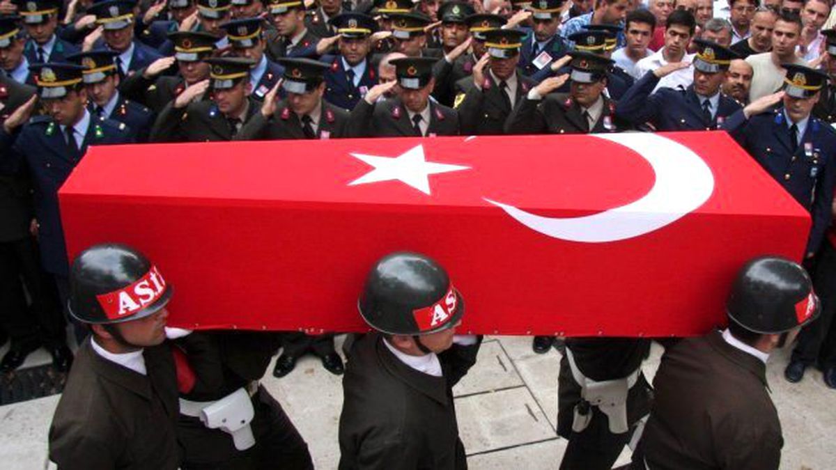 Çukurca\'da Çatışma: 3 Şehit, 20 Yaralı