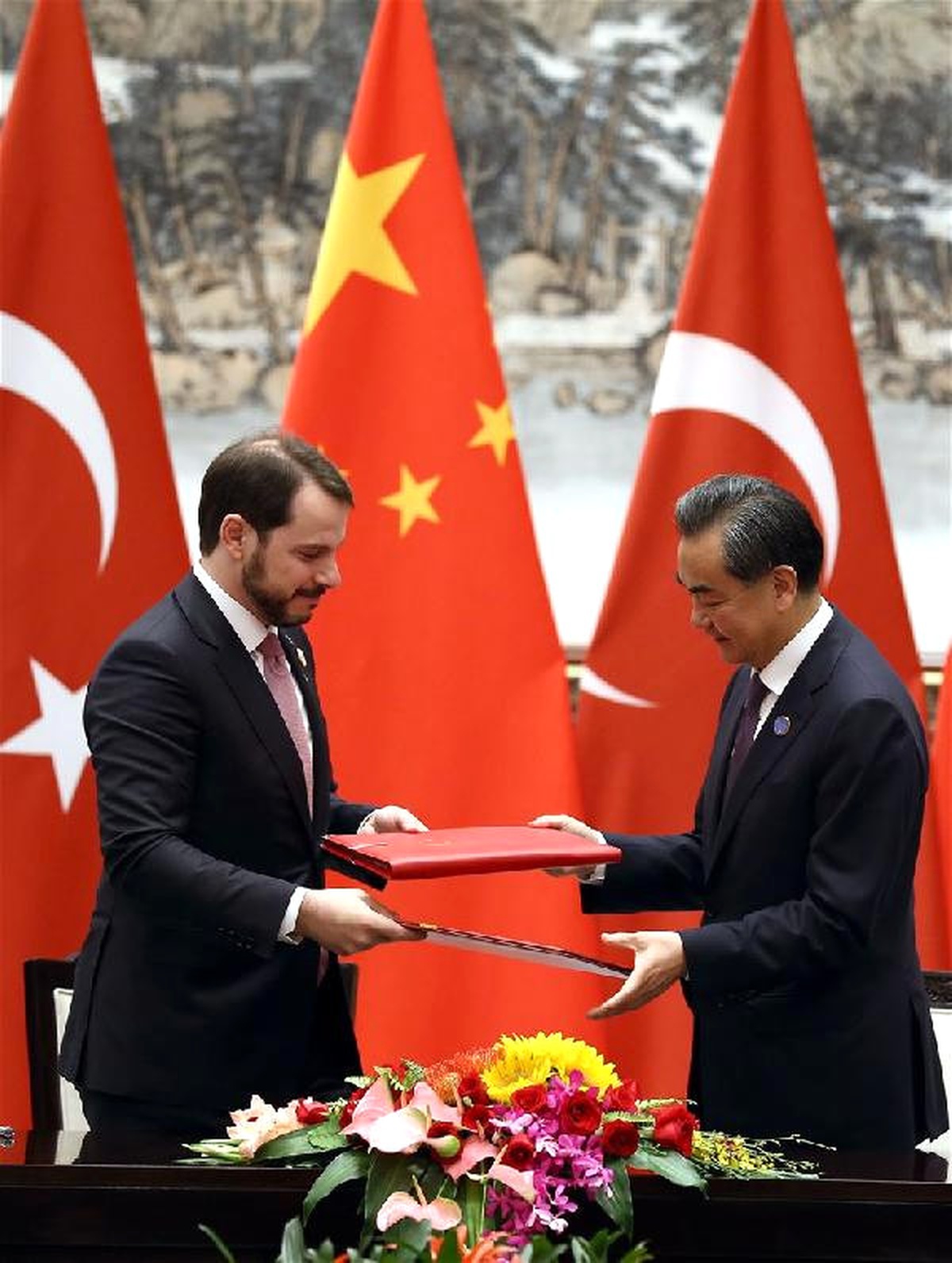 Cumhurbaşkanı Erdoğan, Çin Cumhurbaşkanı Şi ile Görüştü