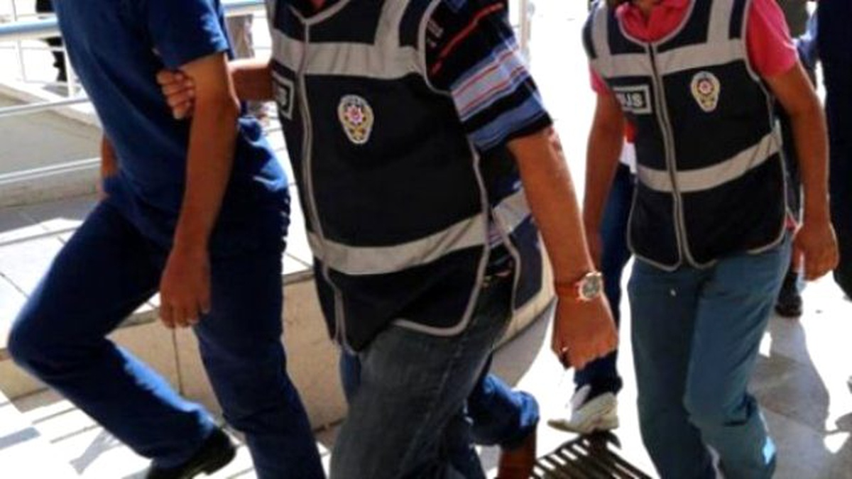 Denizli\'de Adliyeye Sevk Edilen 18 Kişiden 5\'i Tutuklandı
