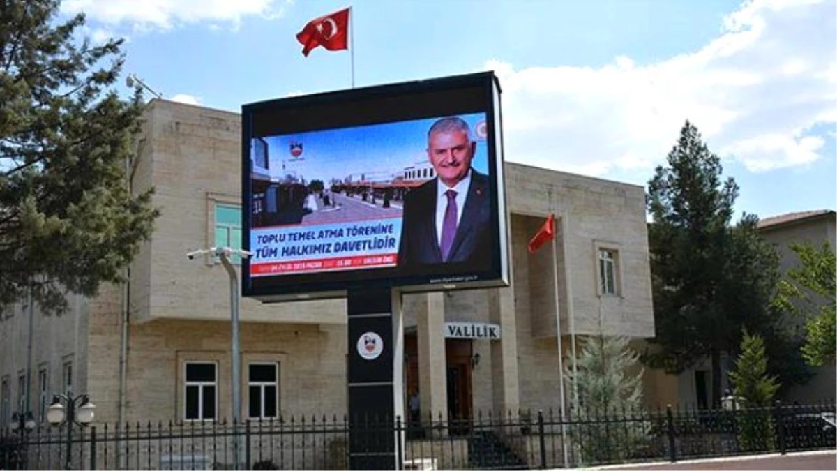 Diyarbakır\'da Başbakan Yıldırım Heyecanı