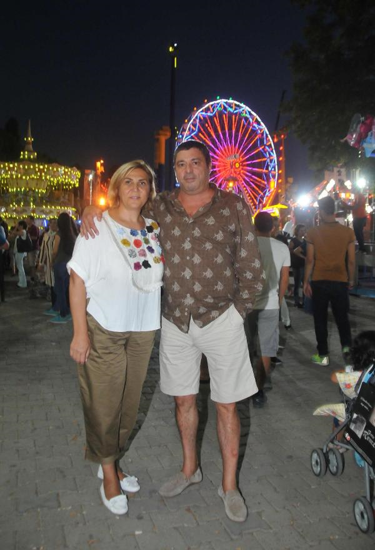 Fuarda Lunapark Canlılığı