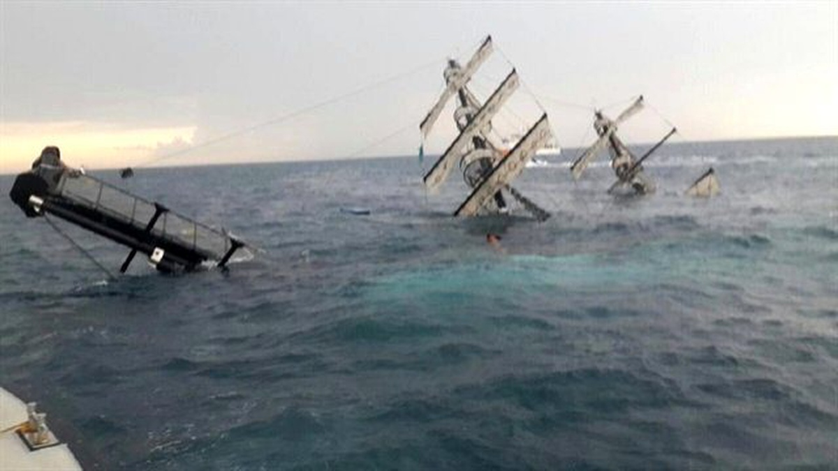 Güncelleme 2 - Antalya Açıklarında Tur Teknesi Battı