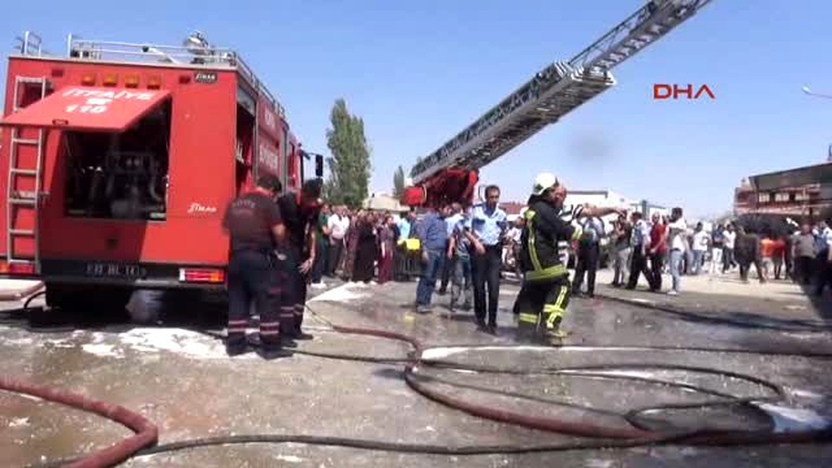 Konya Babasının İş Yerine Ziyarete Geldi, Alevlerin Arasında Can Verdi