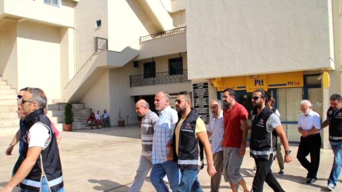 Marmaris Merkezli Fetö Operasyonunda 8 Gözaltı