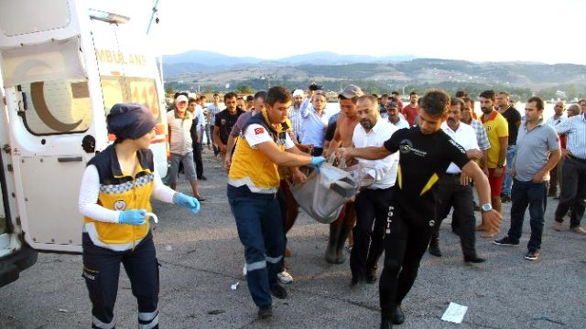 Samsun\'da Boğulma Tehlikesi Geçiren Amca ile 2 Yeğeni Kurtarılamadı