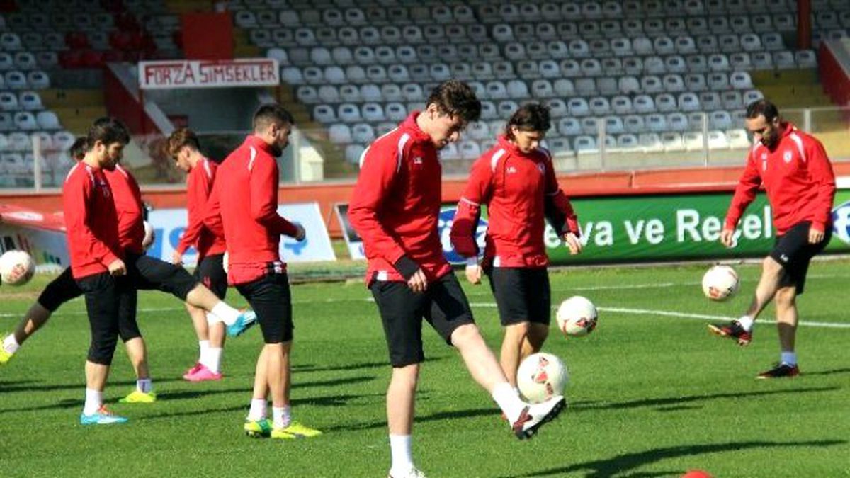 Samsunspor\'da Sivasspor Maçı Hazırlığı Sürüyor
