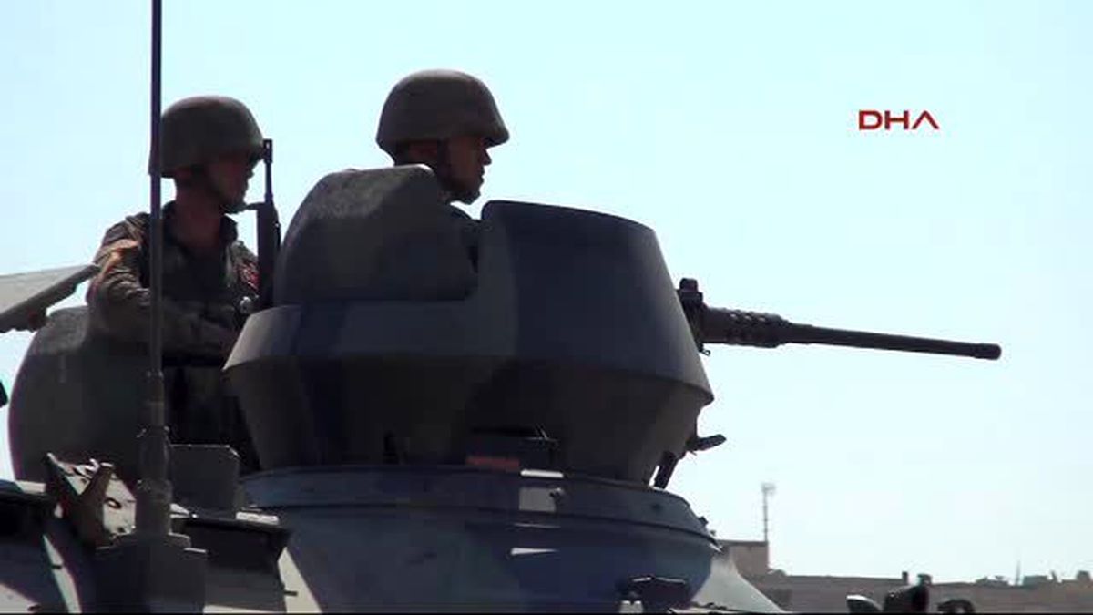 Kobani Sınırında Duvar Gerginliği! Vali Sıfır Noktasında Görevlileri Uyardı