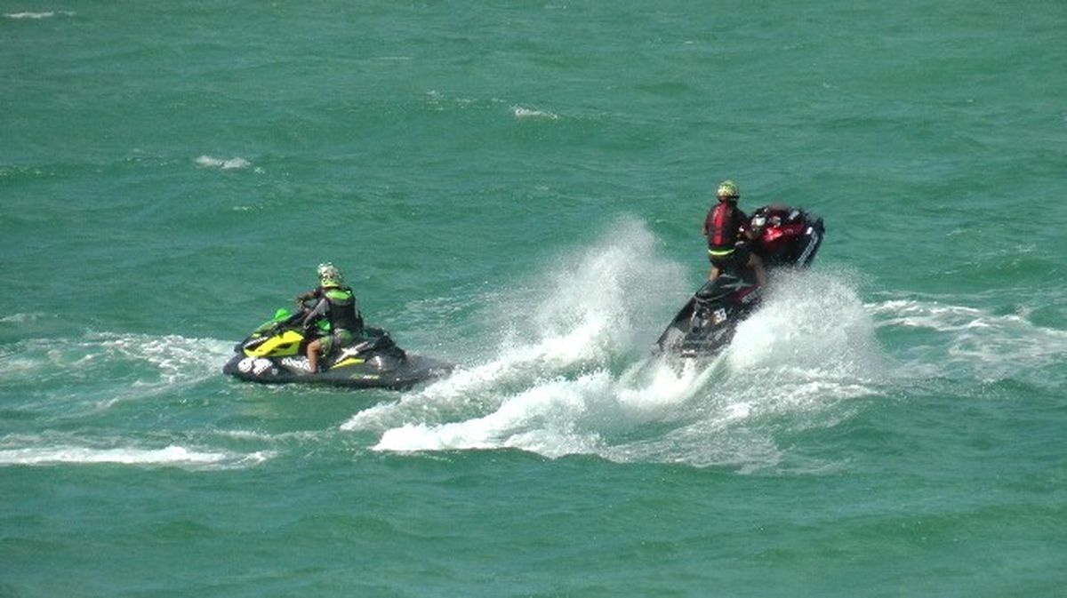 Su Jeti ve Flyboard Şampiyonası 2. Ayağı Akçakoca\'da Başladı