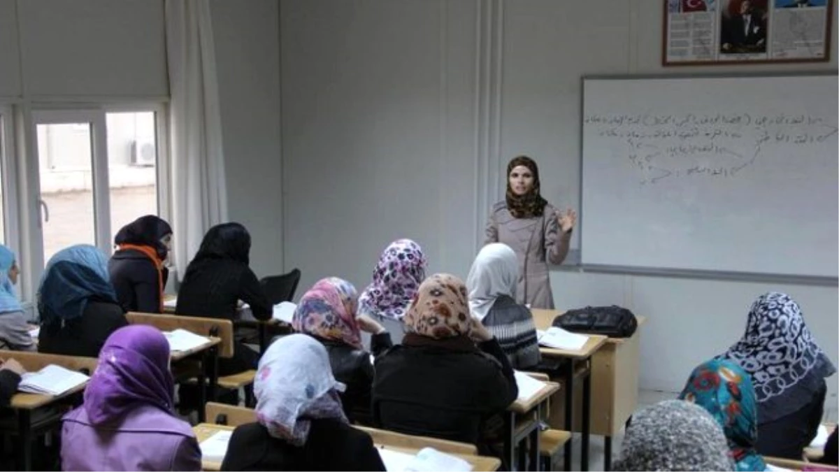 Suriyeli Öğretmenin Vatan Özlemi