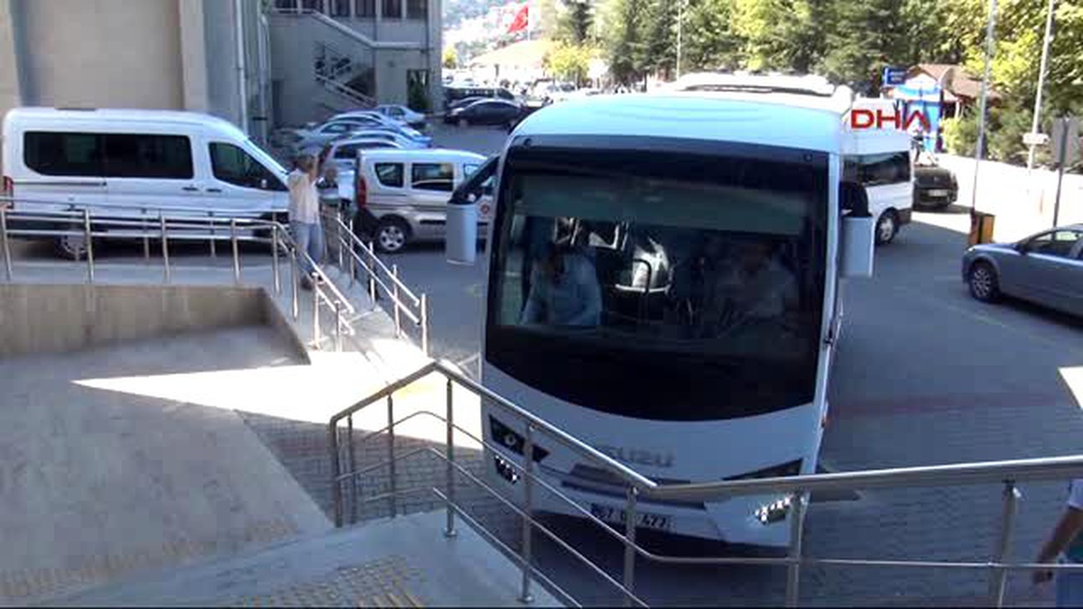 Zonguldak\'ta Fetö Soruşturmasında 15 Kişi Adliyede