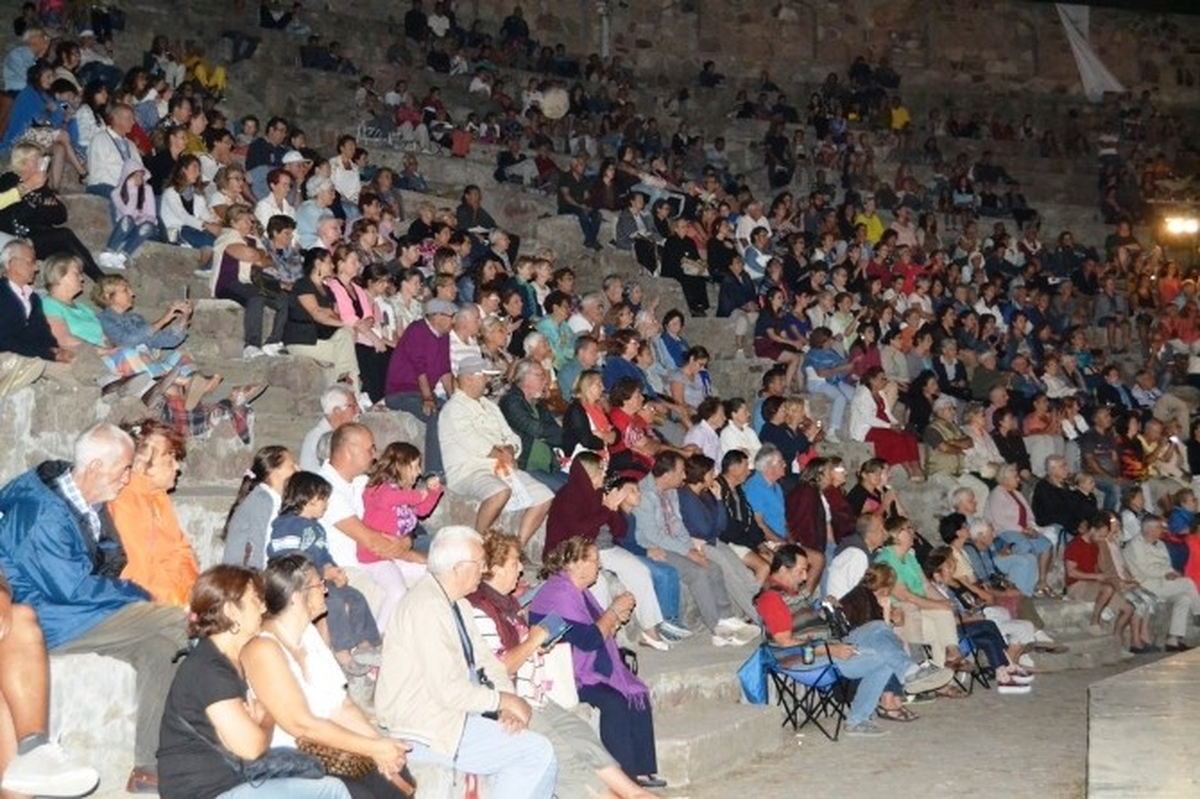 Ayvalık\'ta Tango ve Aşk Gecesi