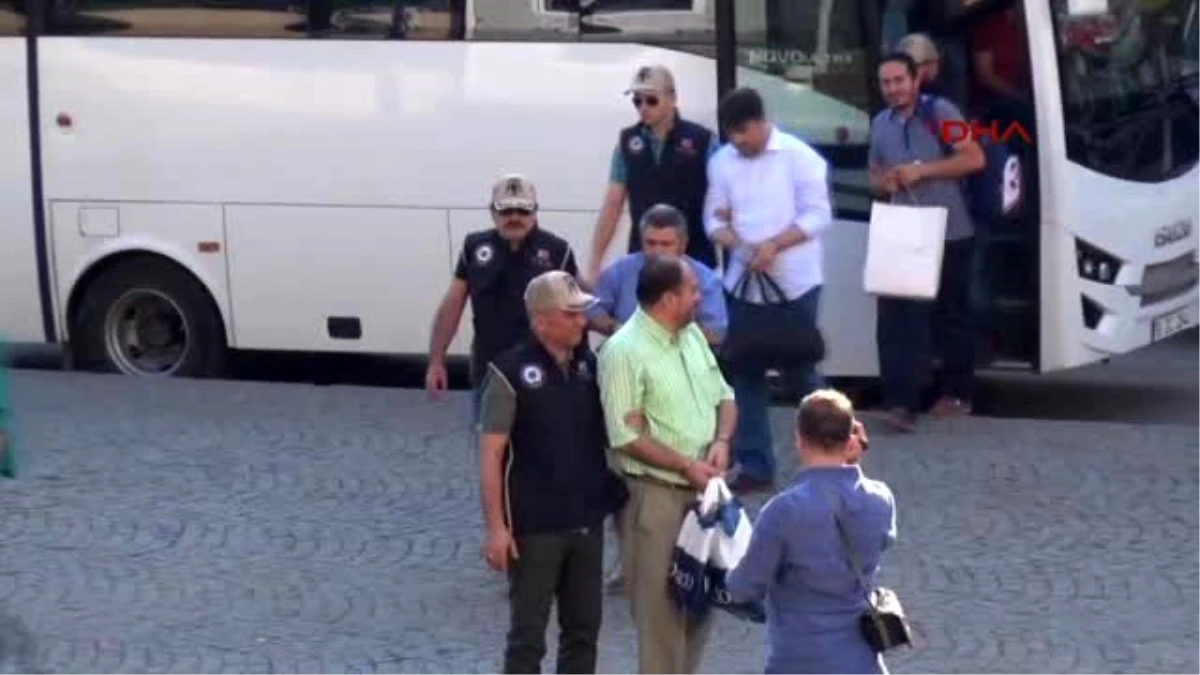 Bursa\'da 3 Öğretmen Fetö\'den Tutuklandı