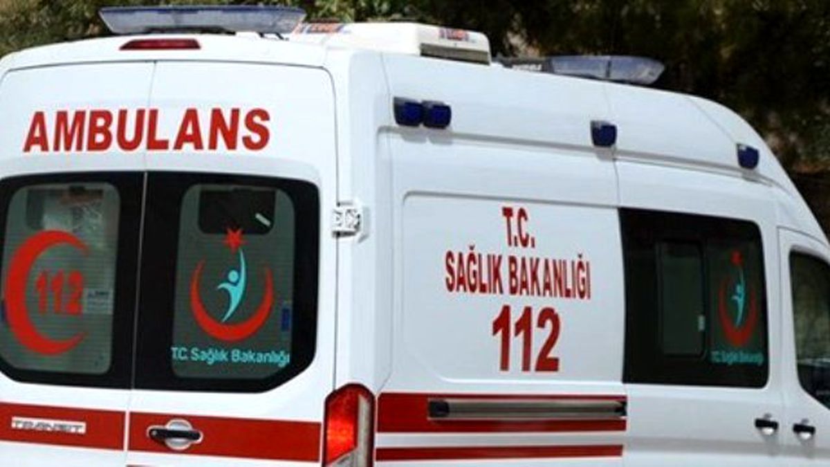 Çanakkale\'de Trafik Kazası: 1 Ölü