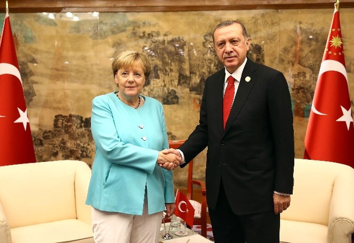 Cumhurbaşkanı Erdoğan Almanya Başbakanı Merkel ile Görüştü