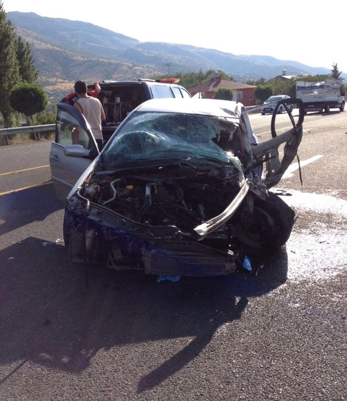 Elazığ\'da Trafik Kazası: 1 Ölü, 1 Yaralı