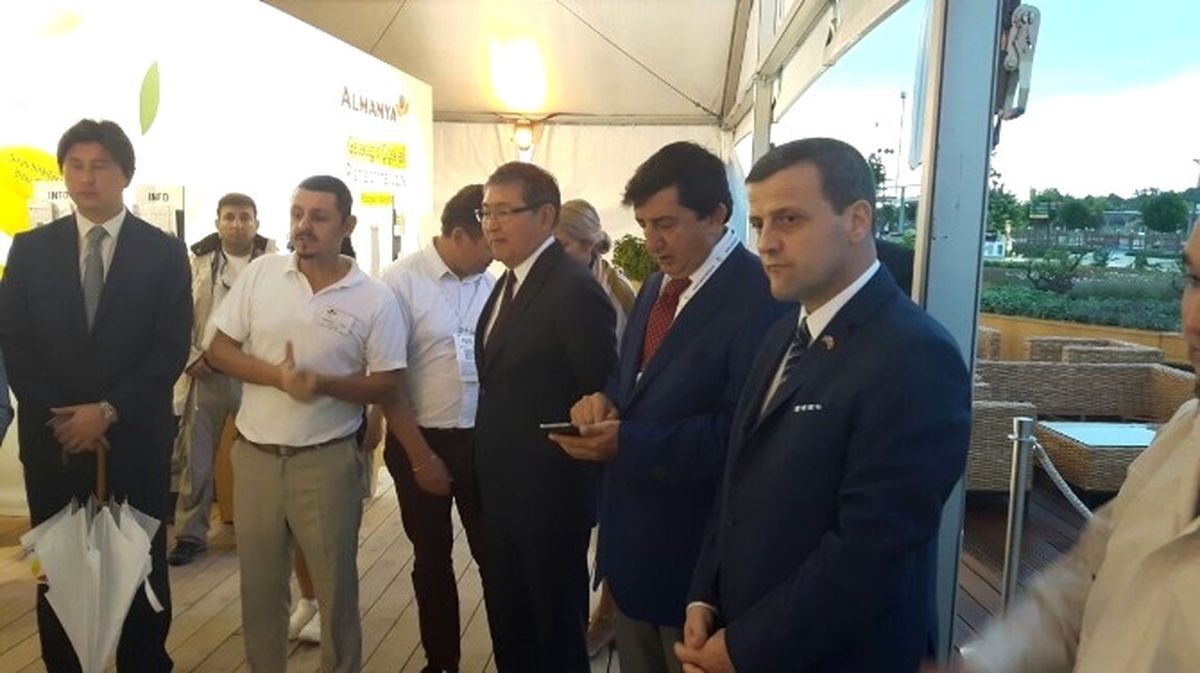Kazakistan Eğitim ve Bilim Bakanı Expo 2016 Antalya\'da