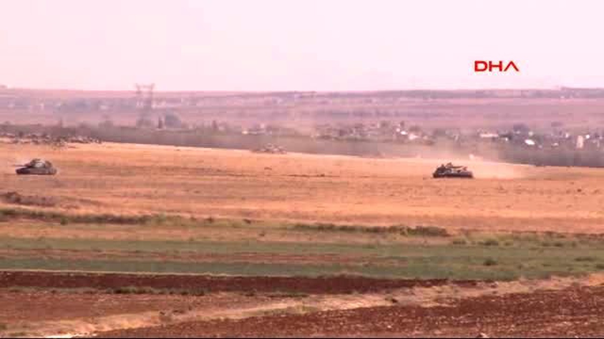 Kilis \'Fırat Kalkanı\'nda 10 Kilometrelik Sınır Hattı Güvenli Hale Getirilerek Bab\'a İlerlenecek 3