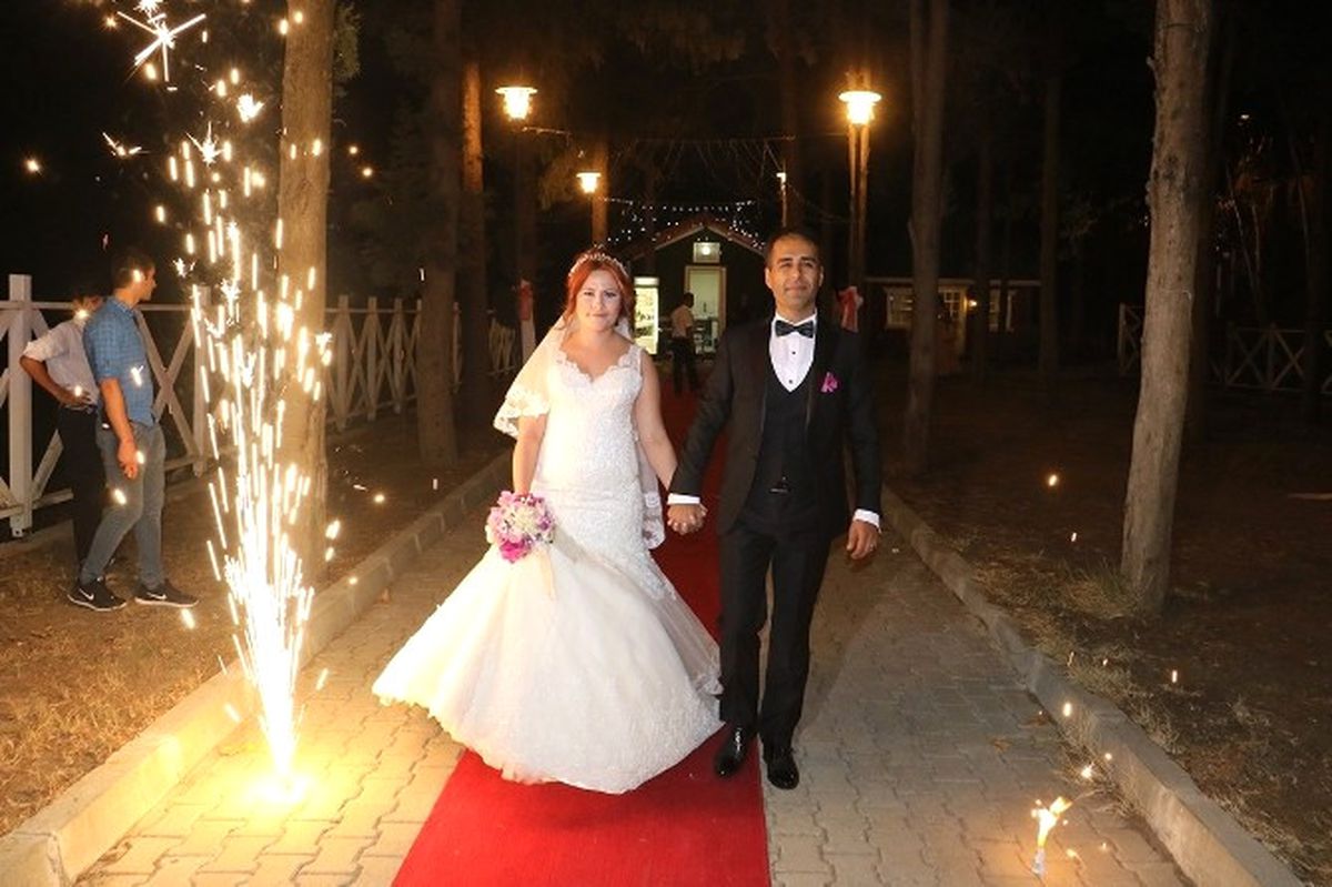 Mali Hizmetler Daire Başkanı Uluturhan\'ın Mutlu Günü