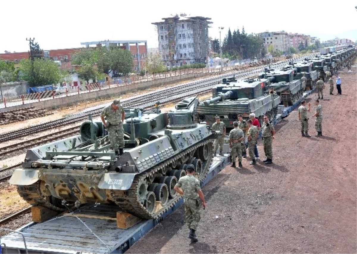 Maltepe Askeri Birliklerinin Taşınması Sürüyor