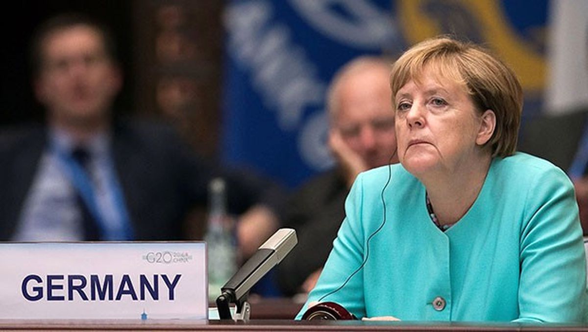 Merkel\'den \'Türkiye\' Açıklaması