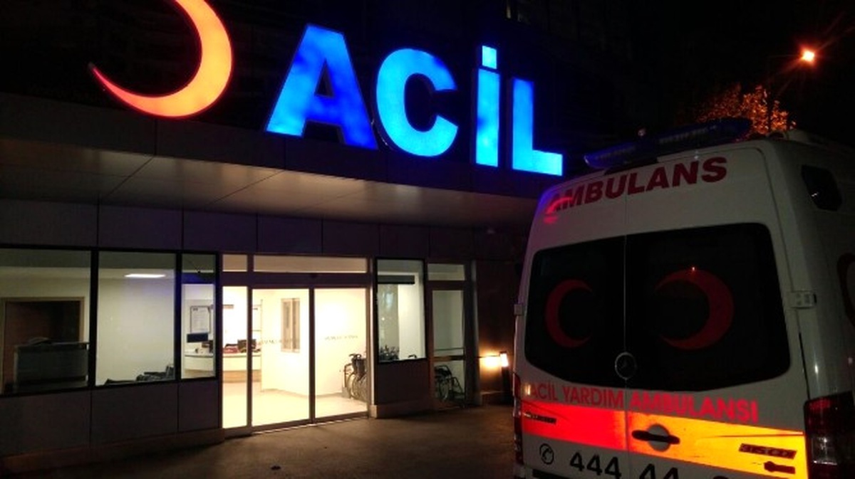 Nilüfer Belediyesporlu 4 Sporcu ve 4 Antrenör Zehirlendi