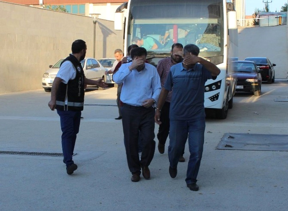 16 İldeki Fetö/pdy Operasyonunda Gözaltına 19 Şüpheli Adliyeye Sevk Edildi