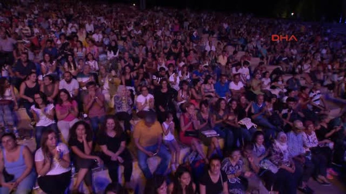 Antalya Levent Yüksel\'den Expo 2016\'da Nostalji Gecesi