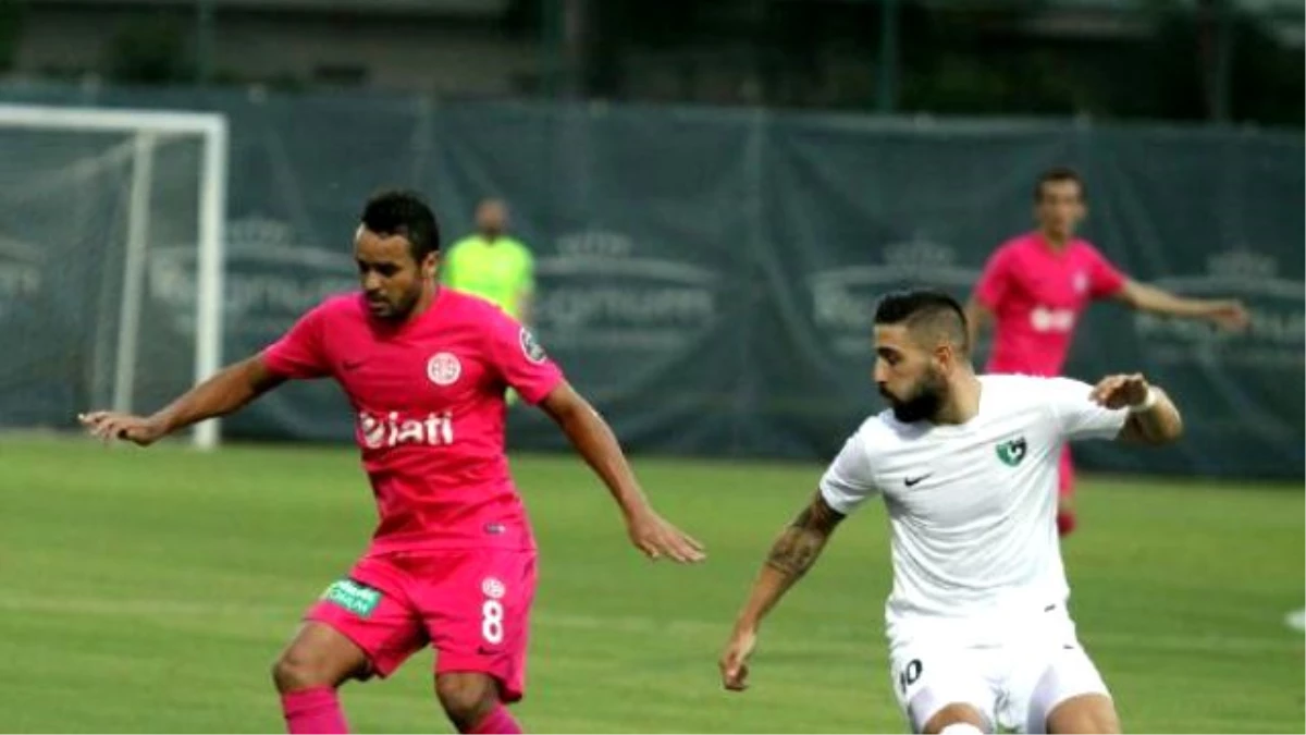 Futbol: Hazırlık Maçı