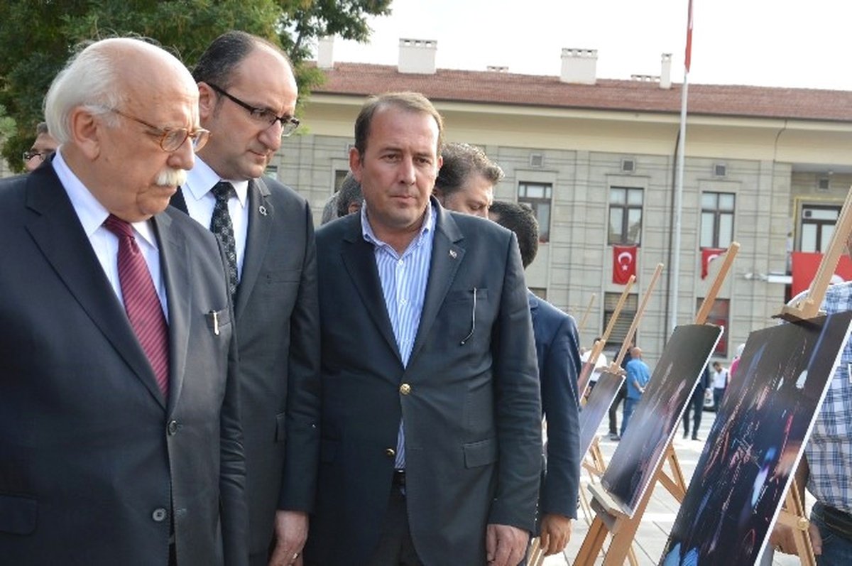 Bakan Avcı \'Milli İradenin Yükselişi\' Sergisine Katıldı