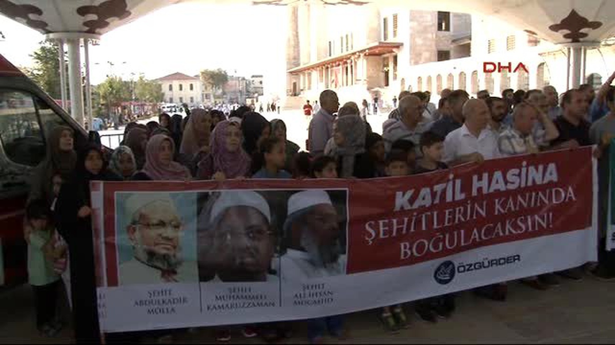Bangladeş\'te İdam Edilen Mir Kasım Ali İçin Gıyabi Cenaze Namazı